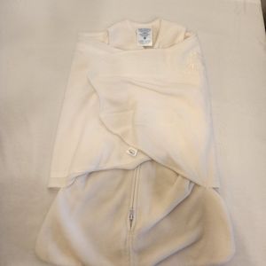 HALO® Safe Dreams Swaddle